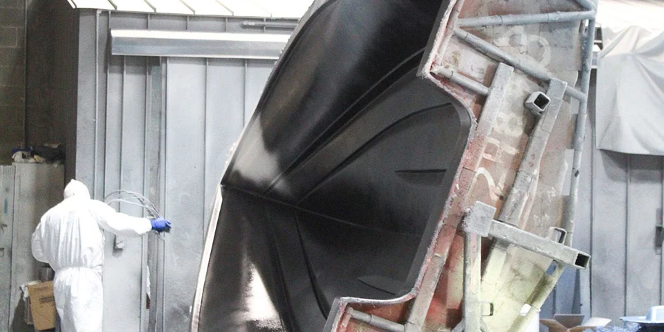 Hull construction
