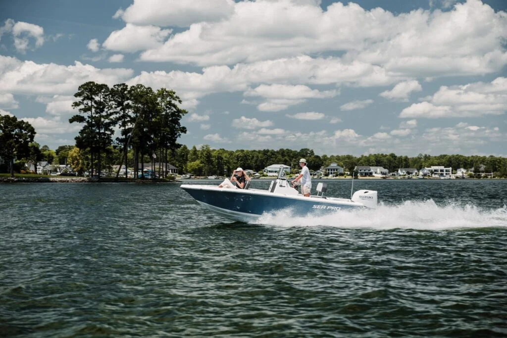 The new Sea Pro 182 CC running